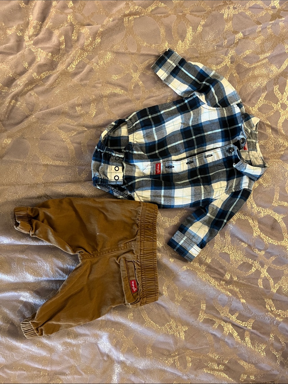Wrangler Blue, Black and White Plaid Button-Down Shirt with Brown Pants Set